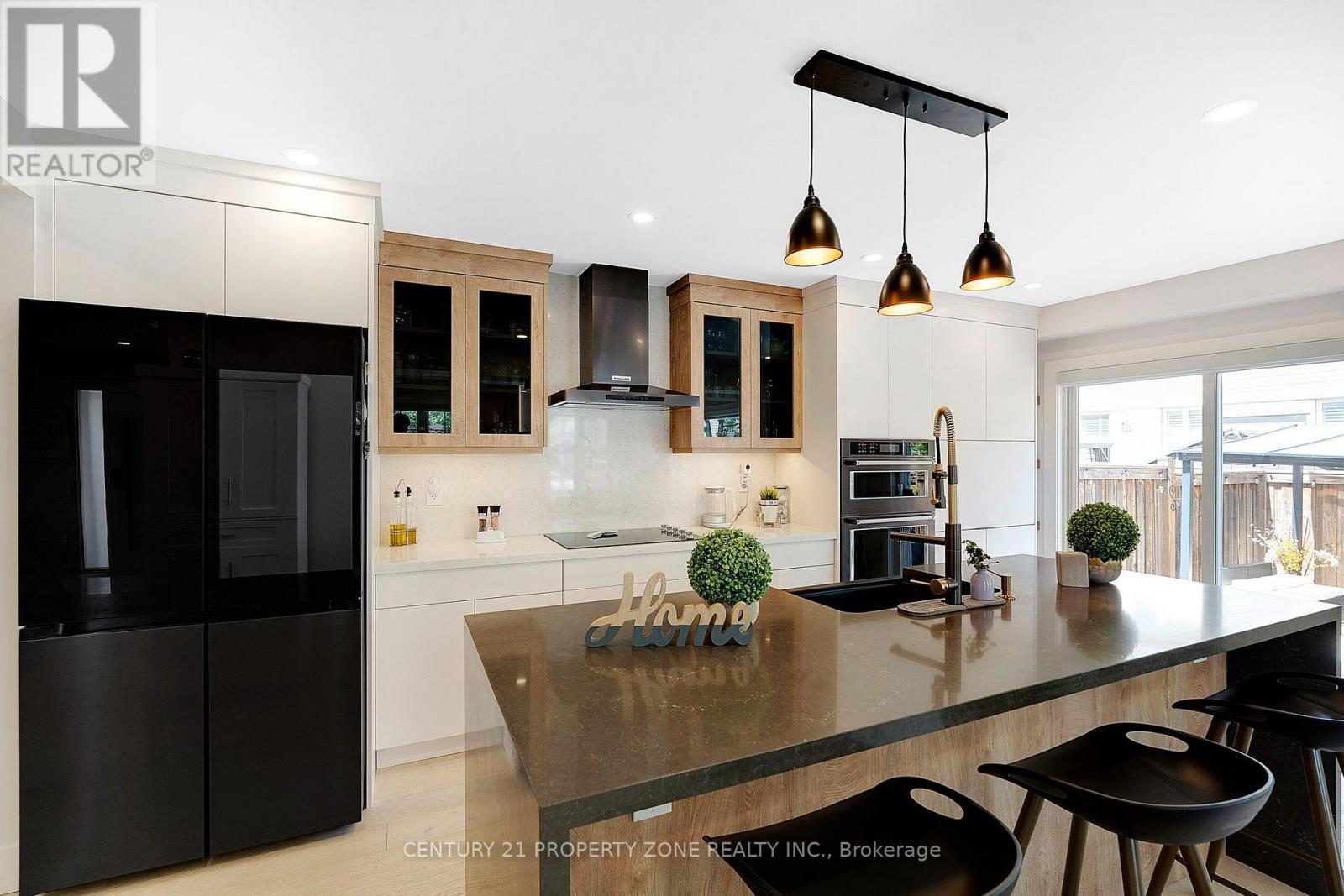 1083 SAVOLINE BOULEVARD - 13