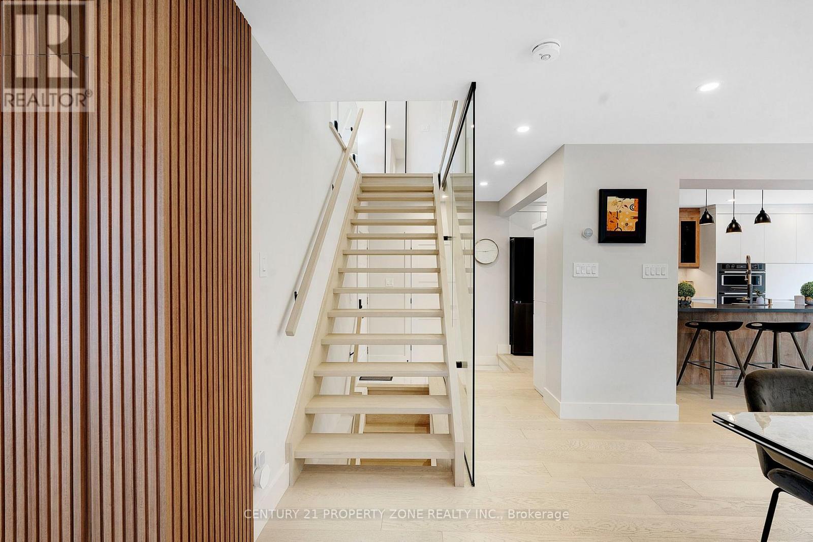 1083 SAVOLINE BOULEVARD - 16