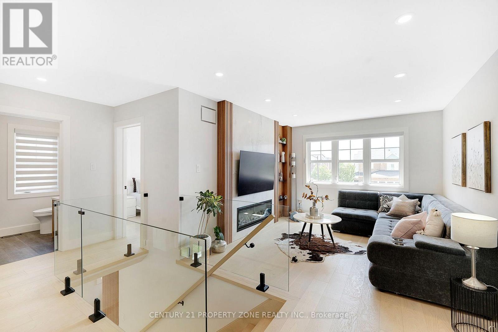 1083 SAVOLINE BOULEVARD - 19
