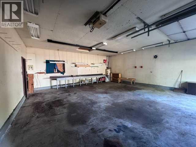 508 Centre Street - 10
