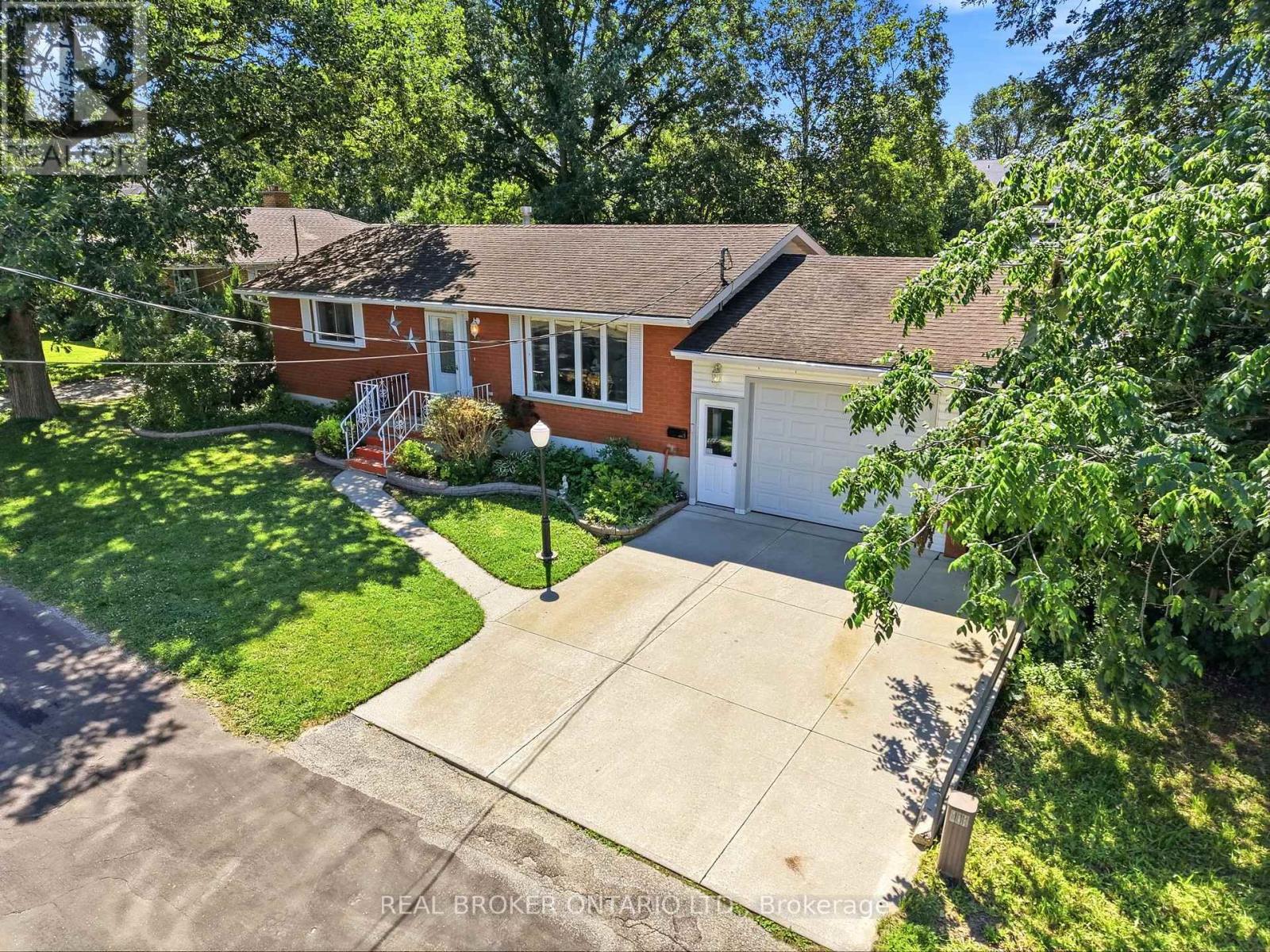 389 7TH STREET - Image 38