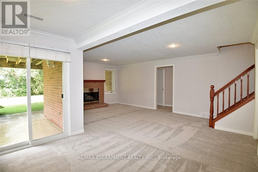 #1 335 GEORGE STREET N - 34