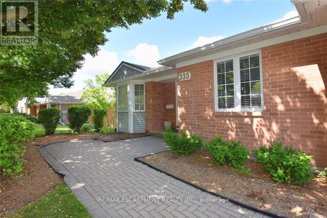 #1 335 GEORGE STREET N - 4