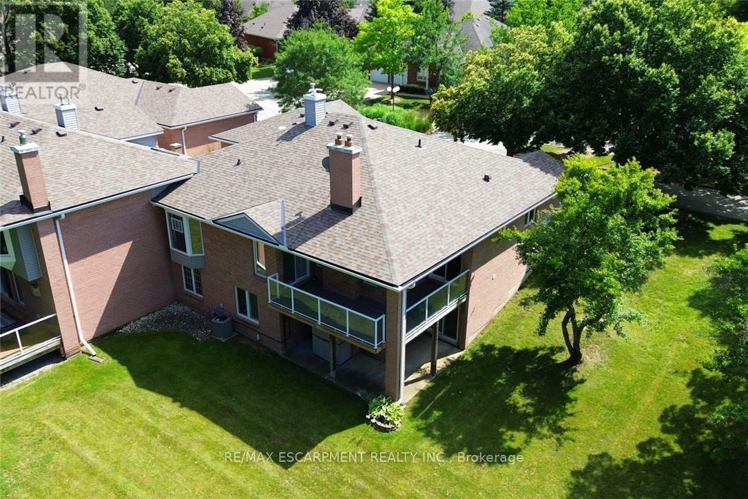 #1 335 GEORGE STREET N - 41