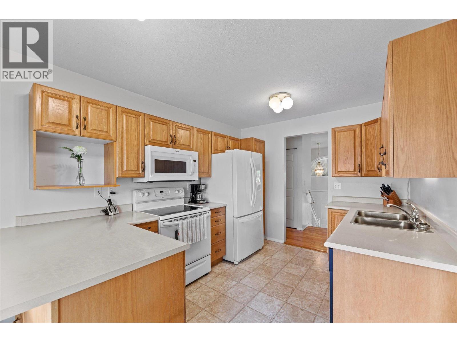  221 Drysdale Boulevard, Kelowna