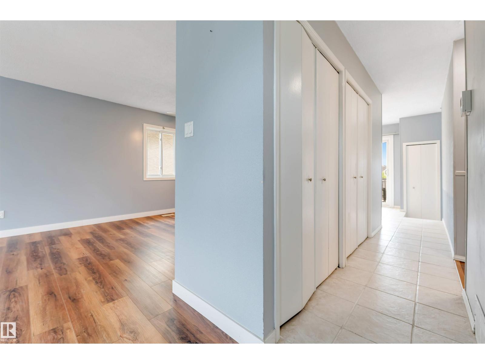 193 WOODVALE RD W NW - 19