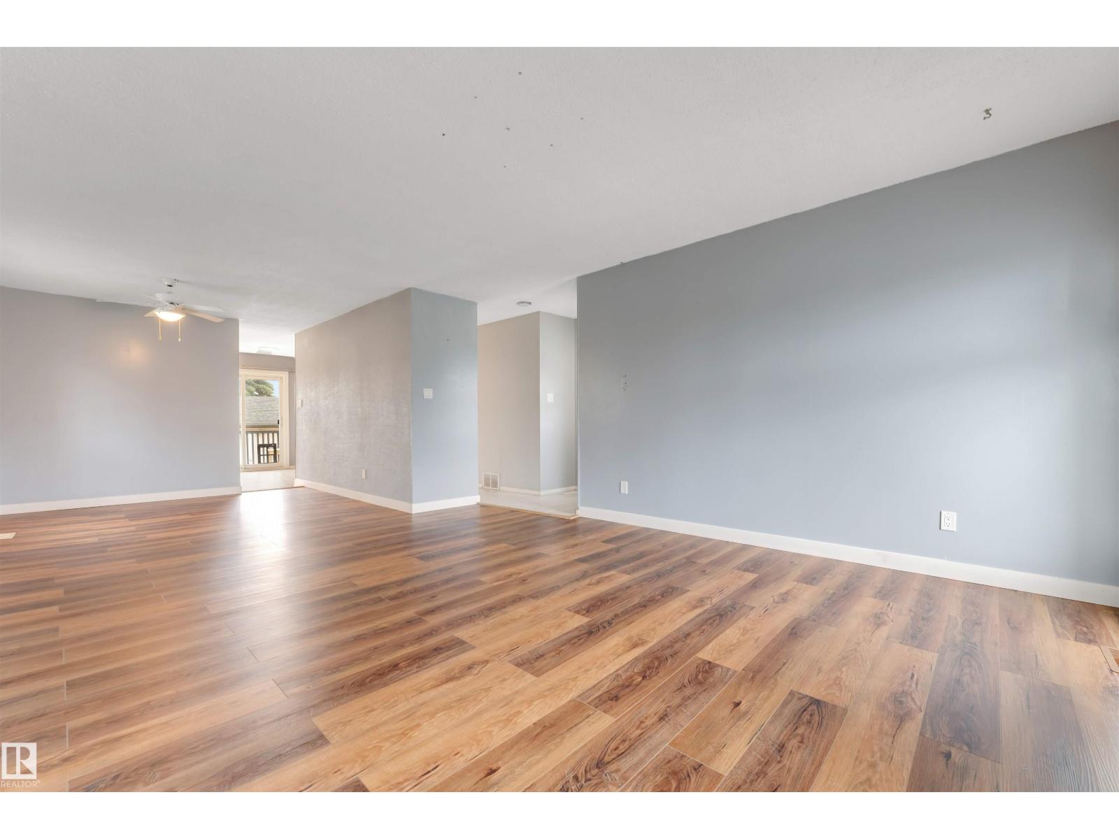 193 WOODVALE RD W NW - 20
