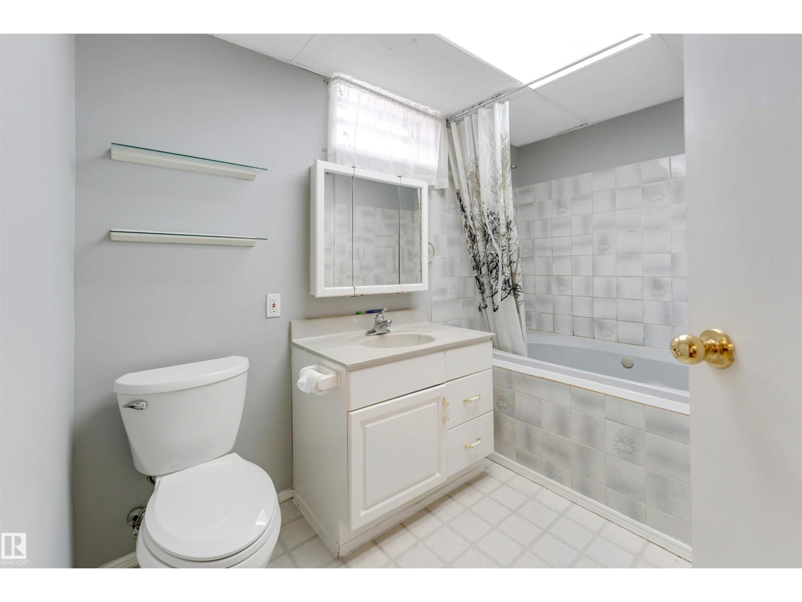 193 WOODVALE RD W NW - 39