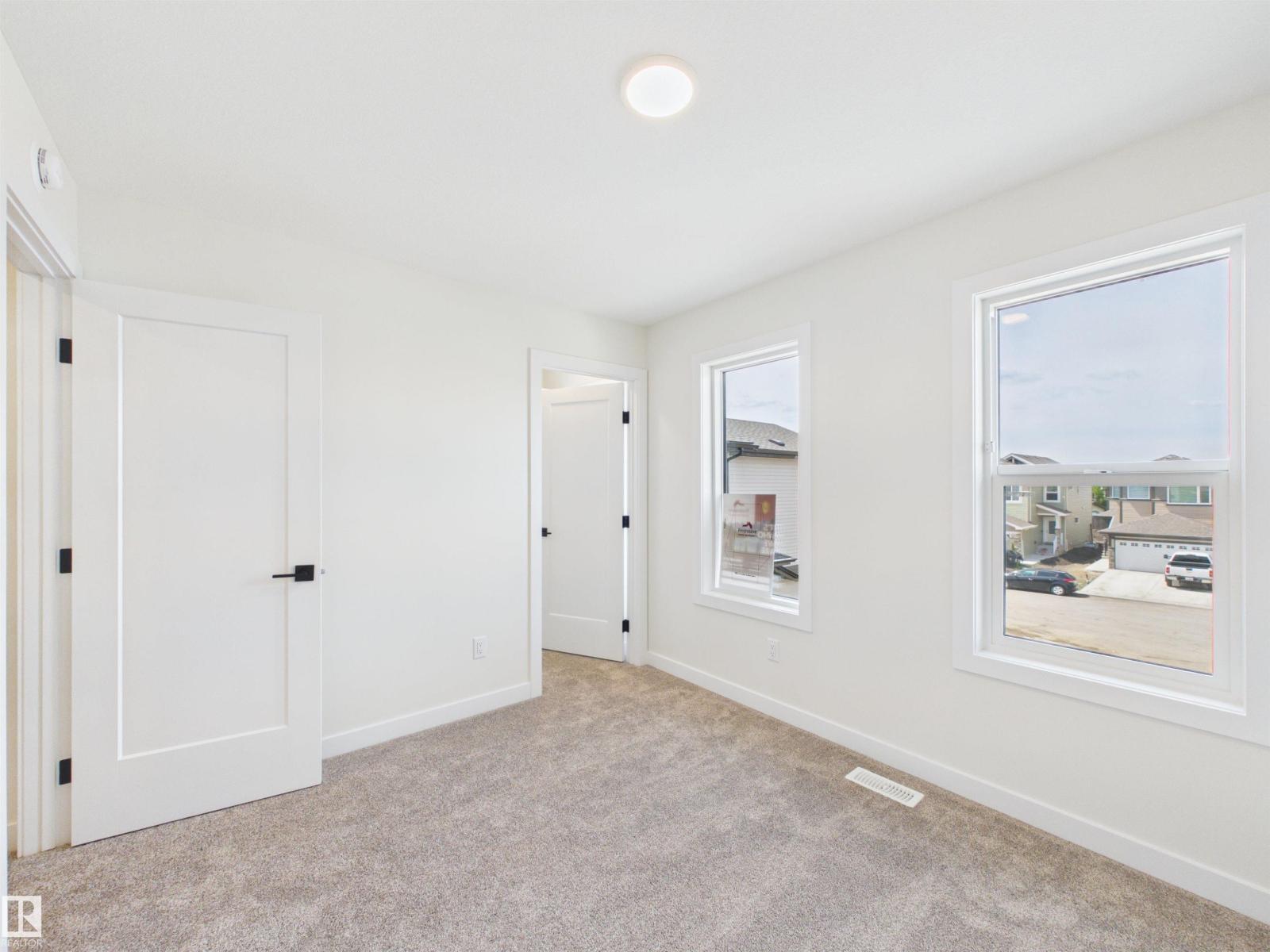 117 HILTON CV — photo 31