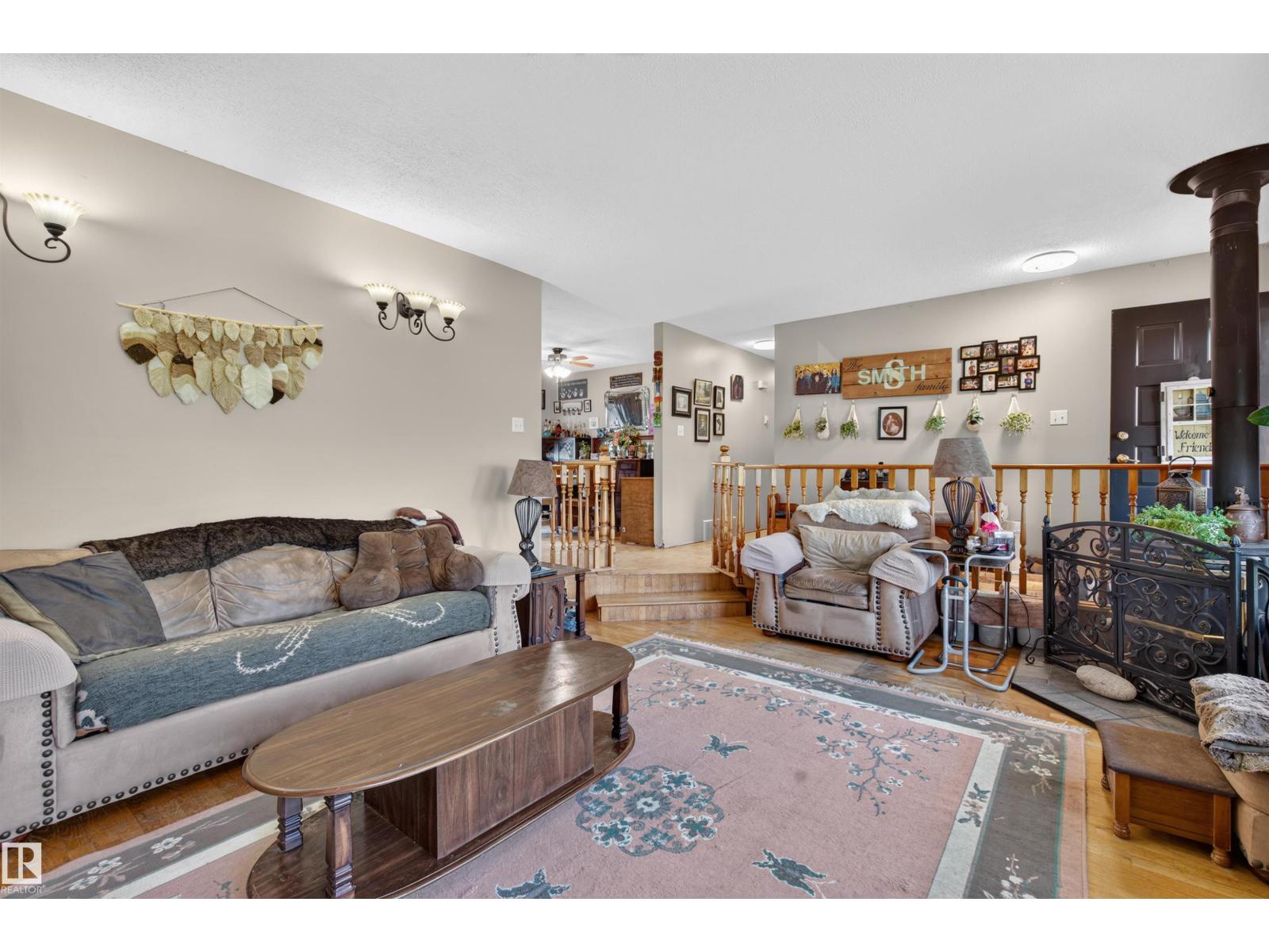 63432 Rge Rd 445A - 11