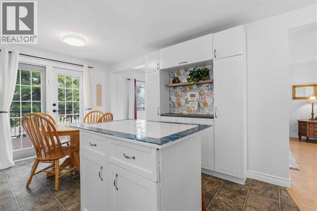 4508 45 Street - 17