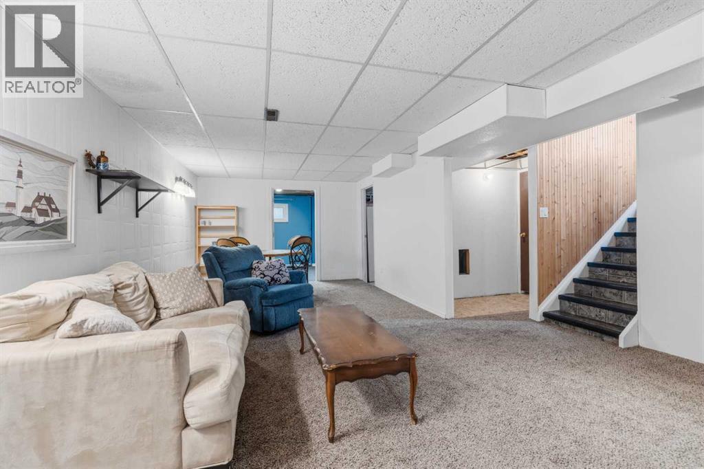 4508 45 Street - 26