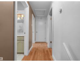 9256 75 St Nw, Edmonton, AB T6C2H4 Photo 23