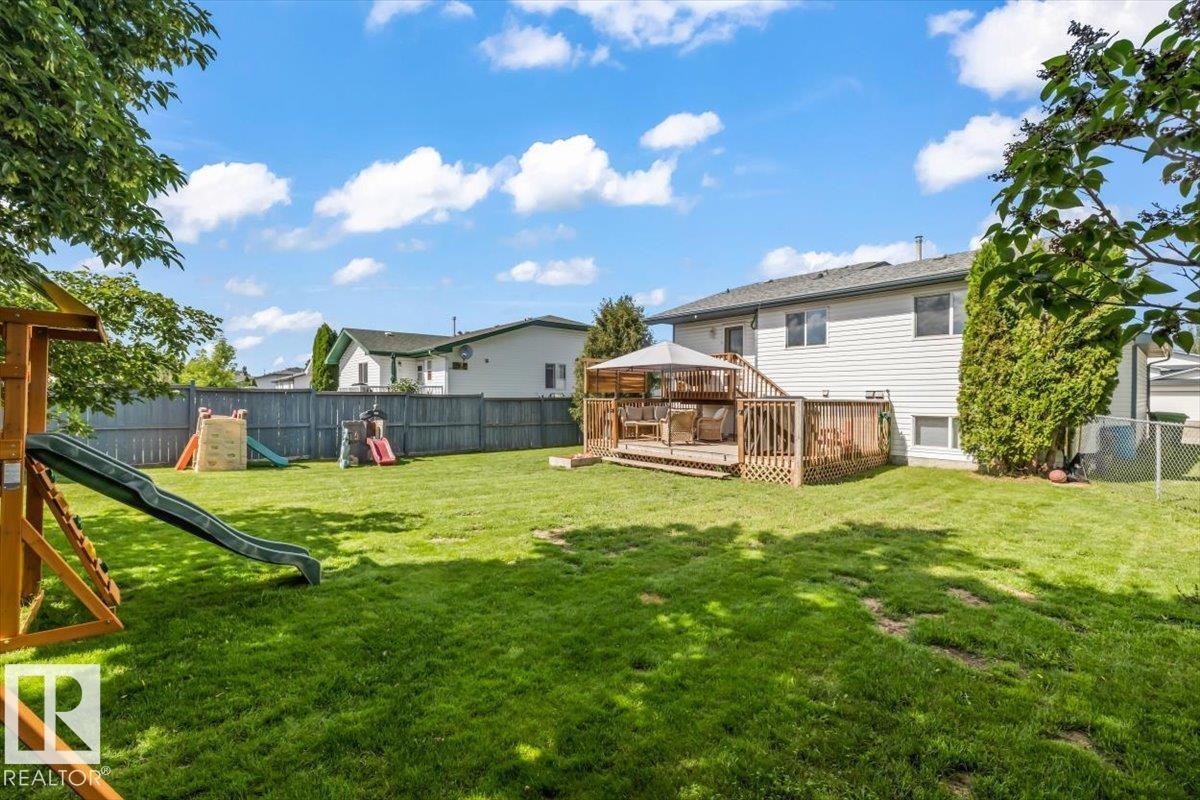 9916 93 ST - 6