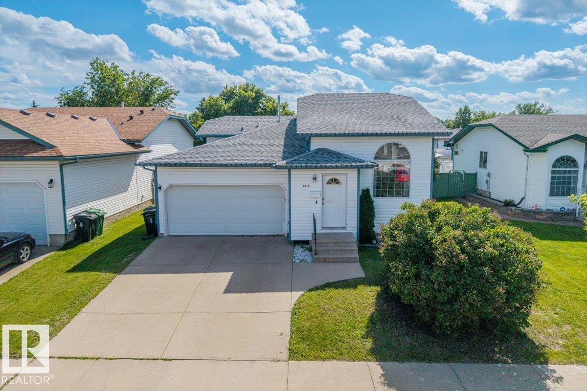 9916 93 ST - 40
