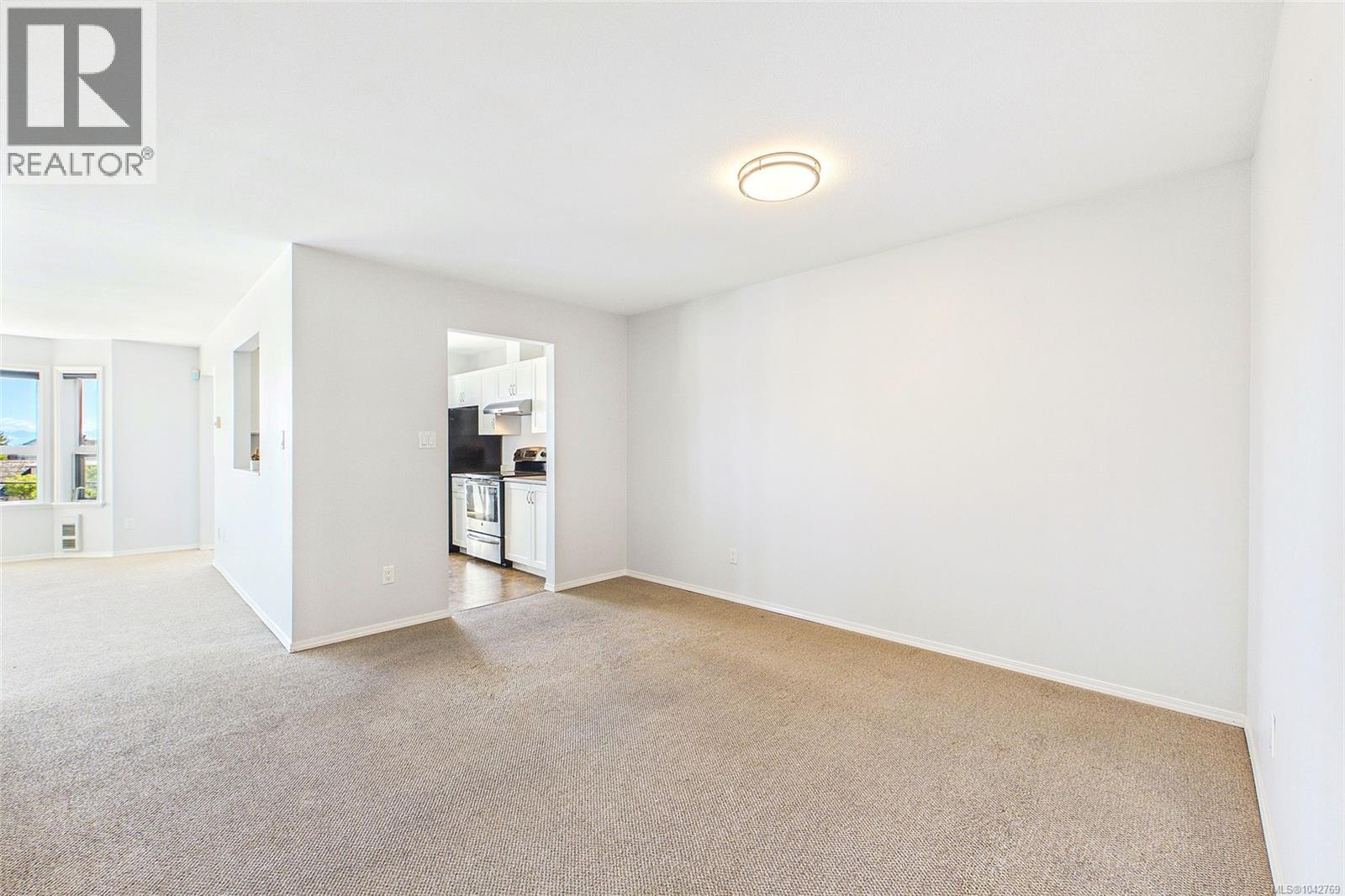 #304 327 Prideaux St - 18