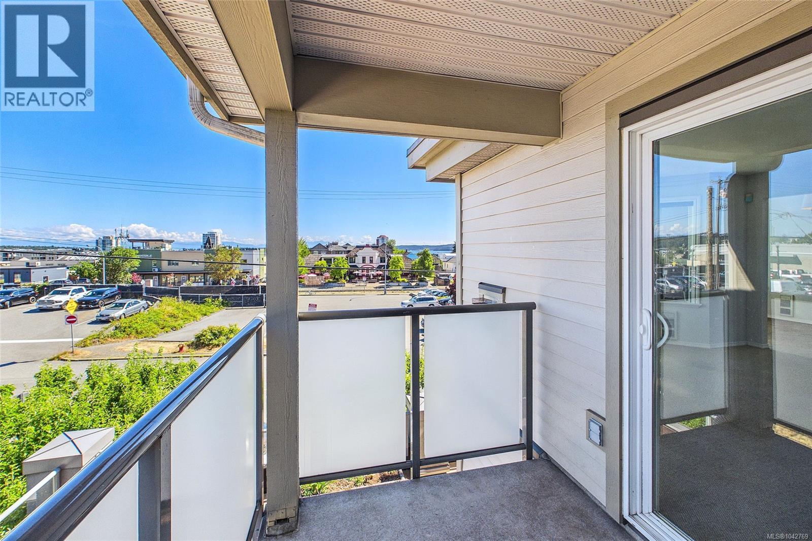 #304 327 Prideaux St - 31