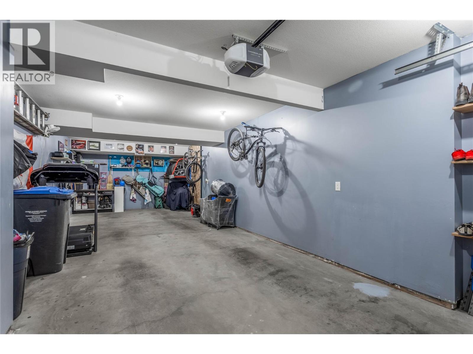 128-1651 Lynrick Road - 32