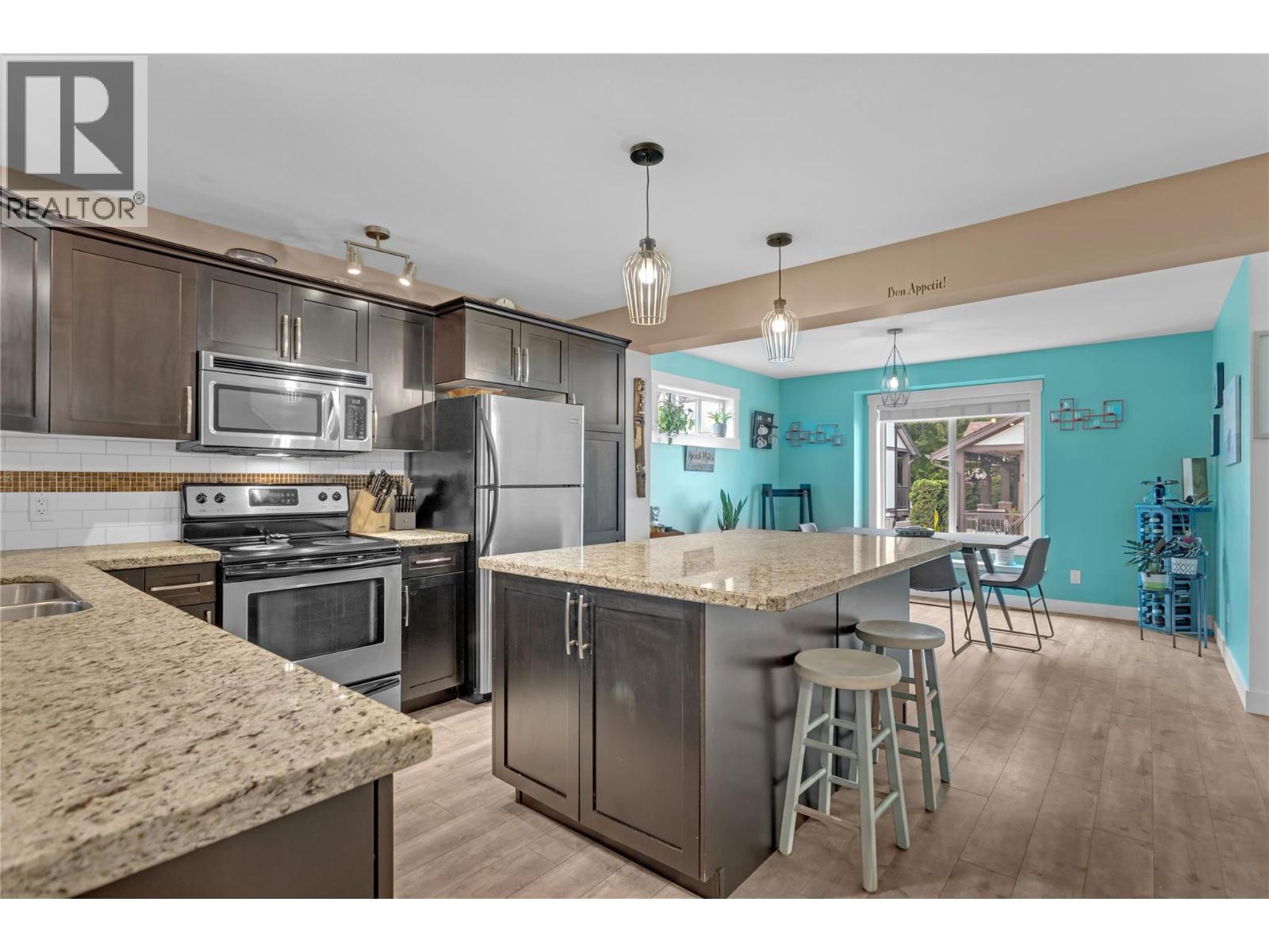 128-1651 Lynrick Road - 16