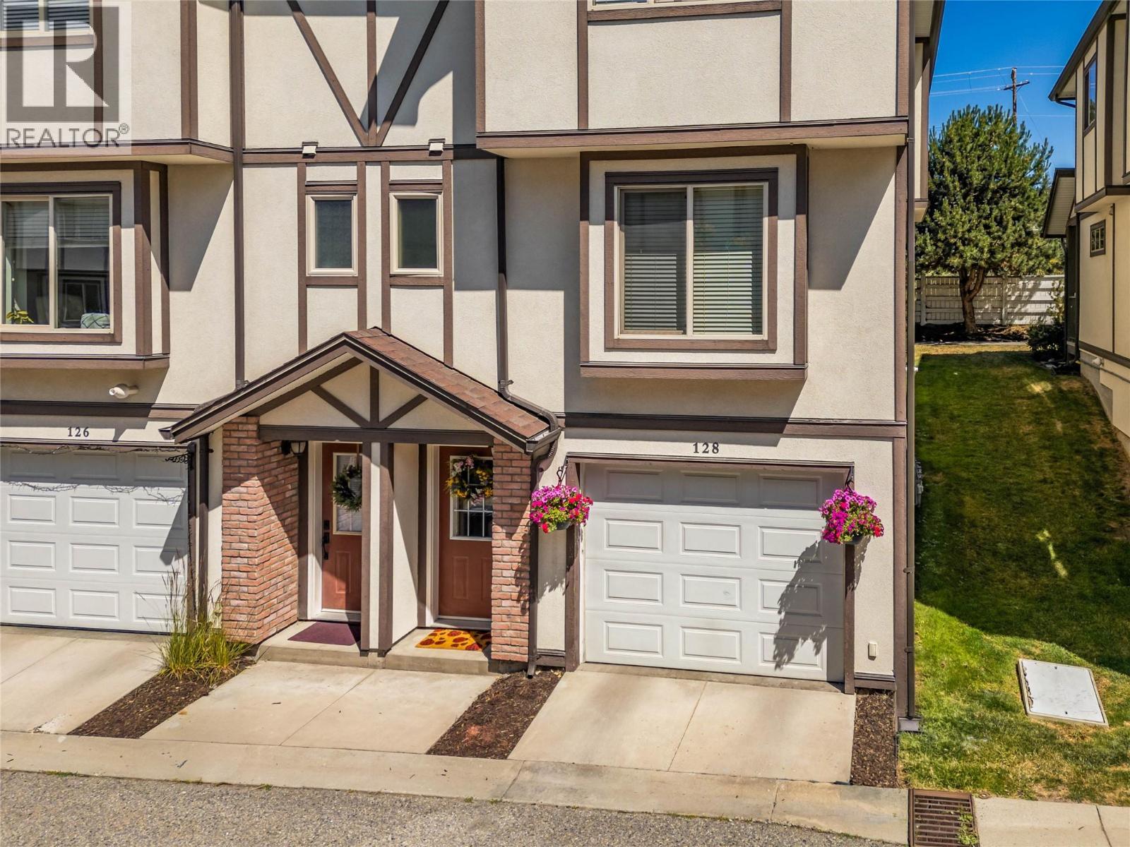 128-1651 Lynrick Road - 4