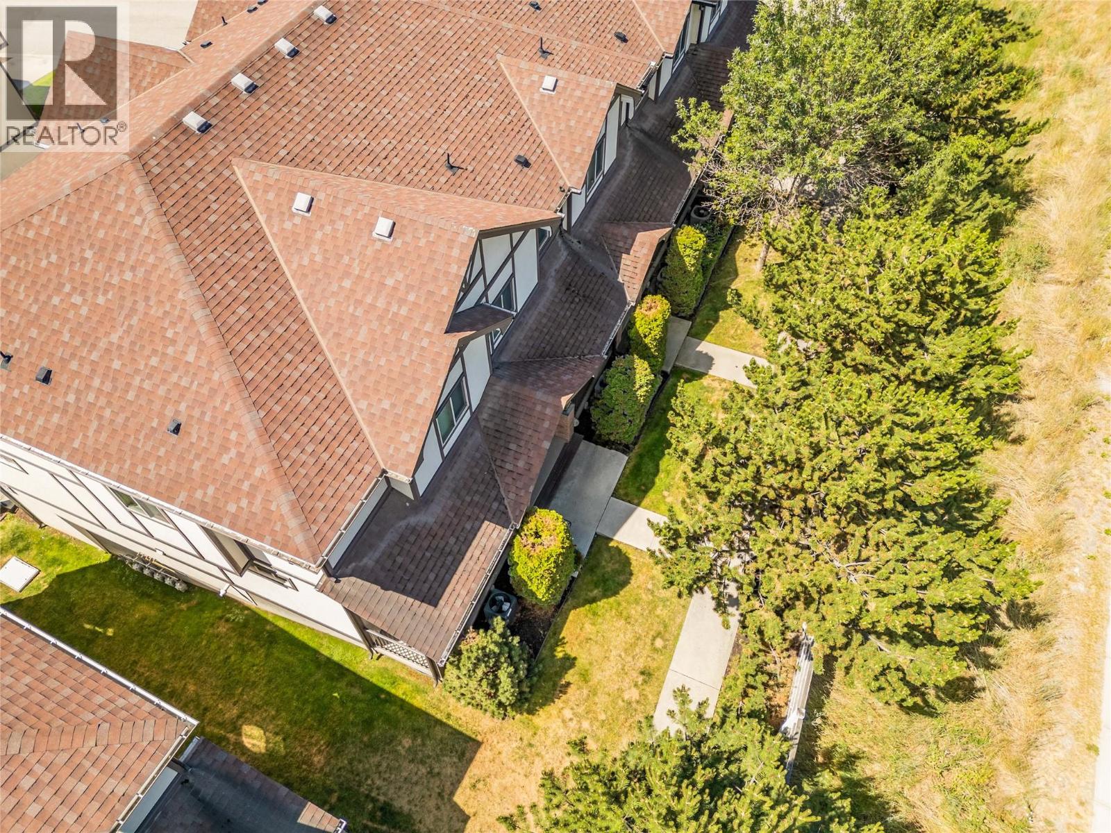 128-1651 Lynrick Road - 37