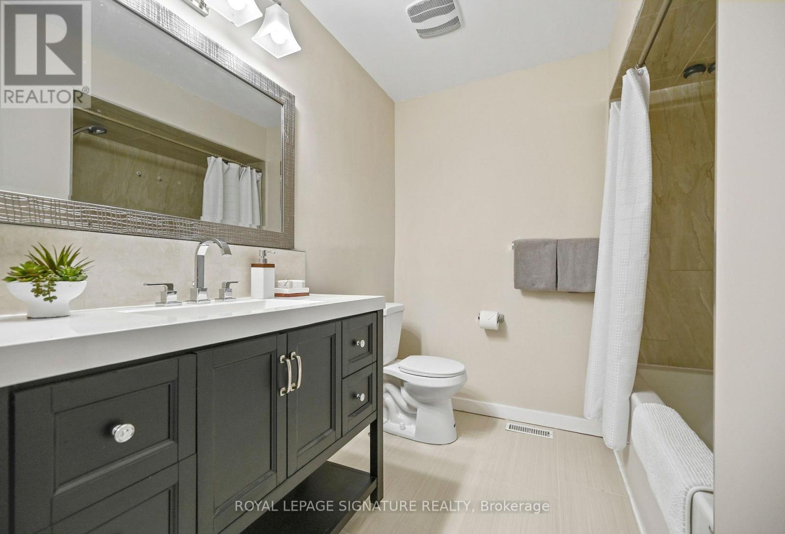 23 ABELL DRIVE - 17