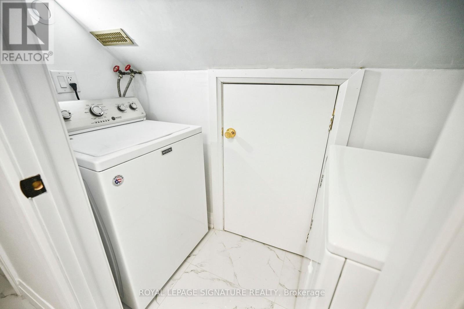 23 ABELL DRIVE - 29