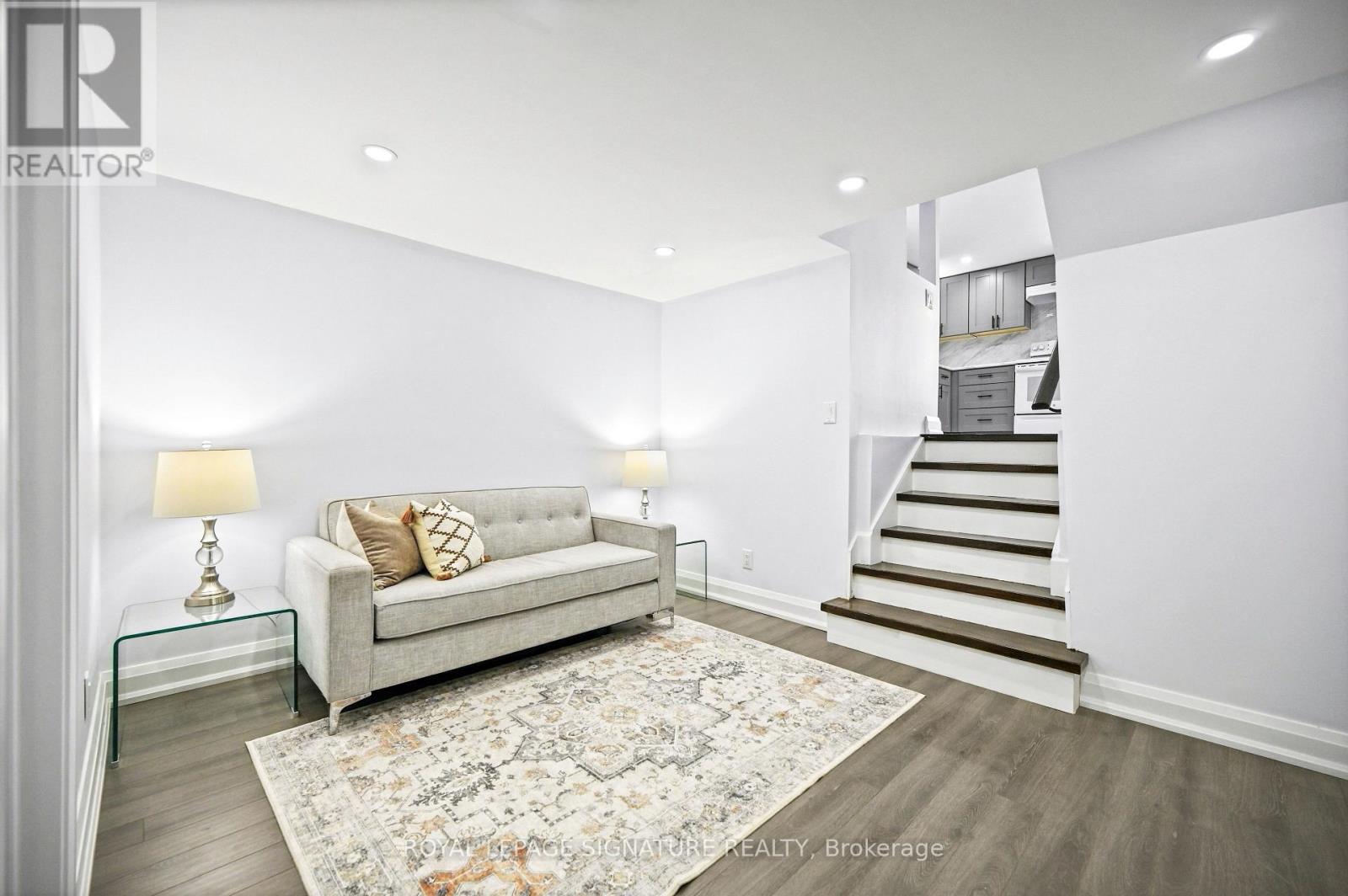 23 ABELL DRIVE - 34