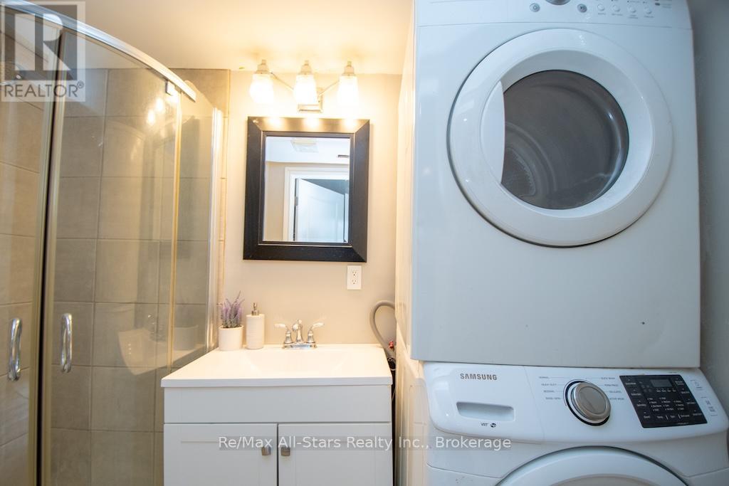 #16 72 MARTIN ROAD - Image 30