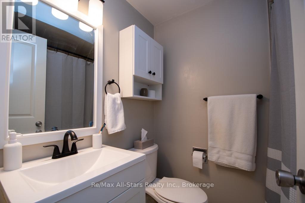 #16 72 MARTIN ROAD - Image 29