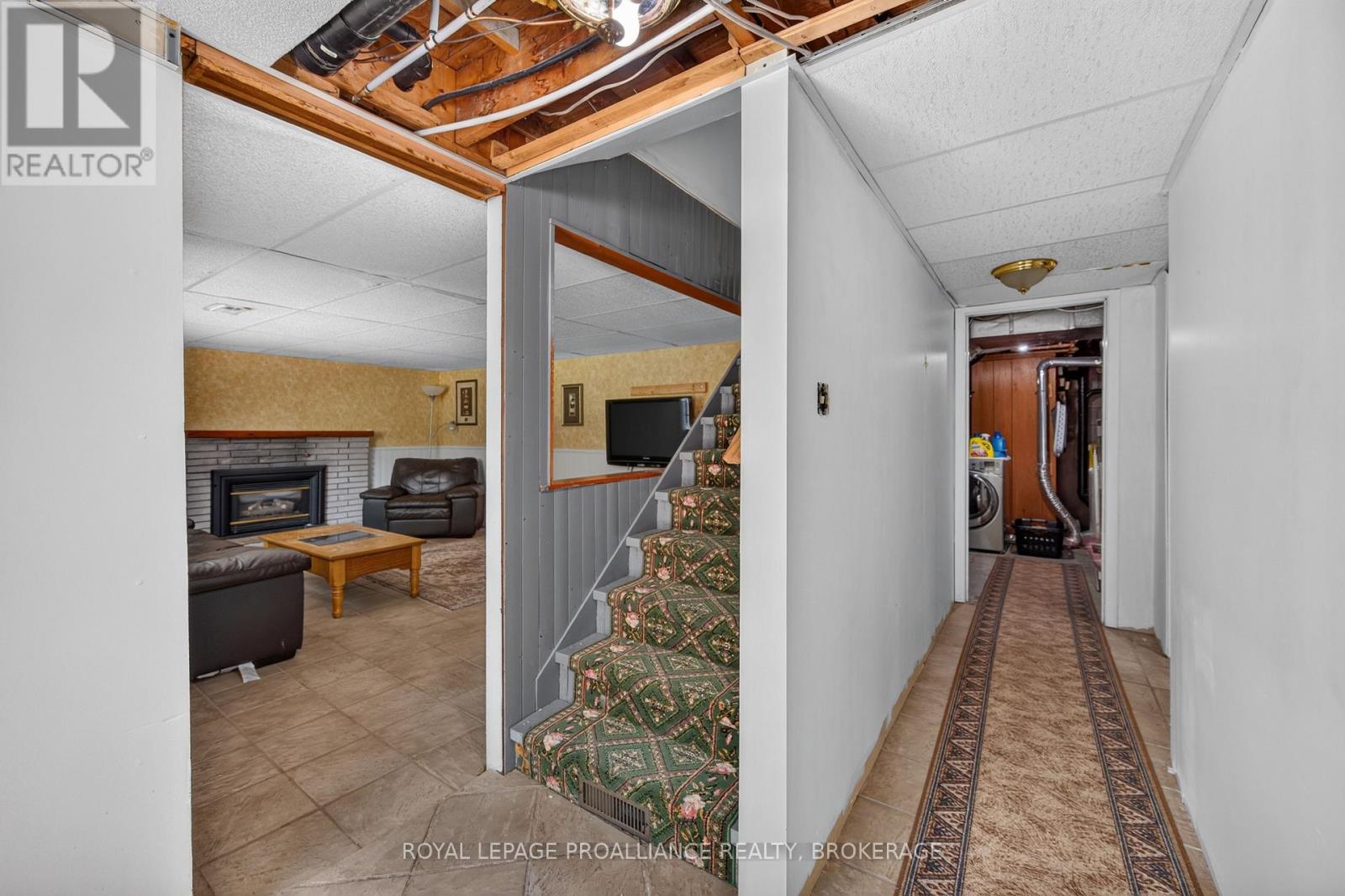 112 COUNTY ROAD 8 - 21