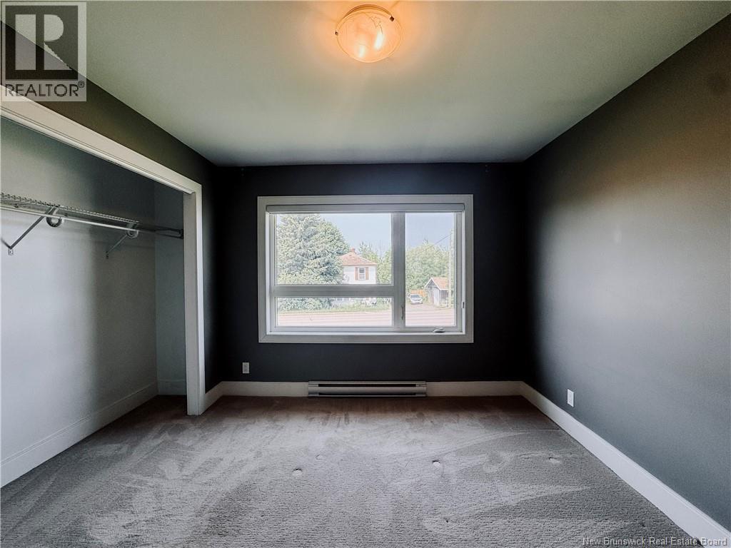 266 Hillsborough Road - 25