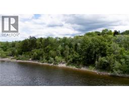 663 Gondola Point Road, photo 2