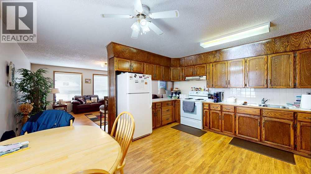 1145 & 1147 Yuill Street SE - 27