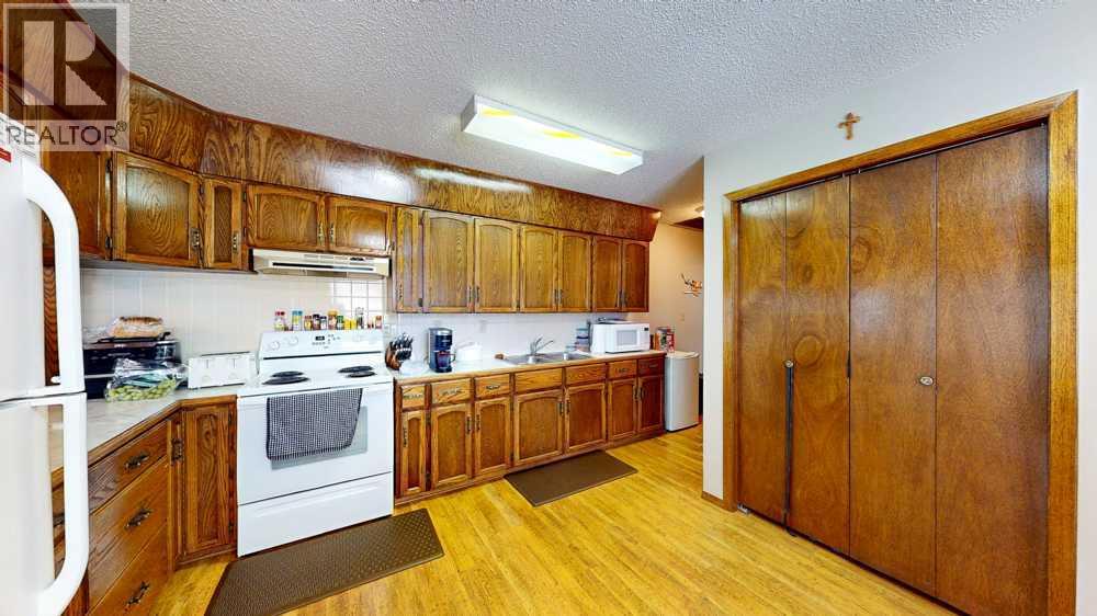 1145 & 1147 Yuill Street SE - 26