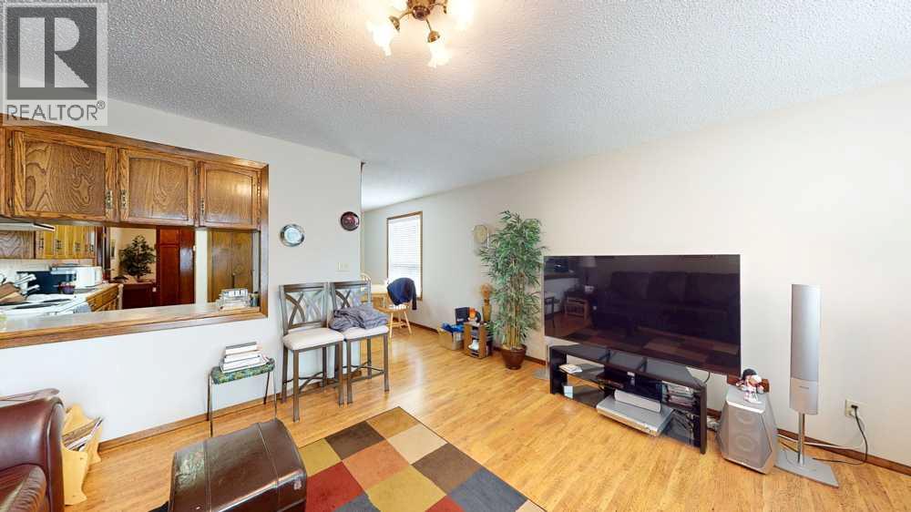 1145 & 1147 Yuill Street SE - 35