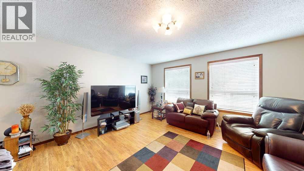 1145 & 1147 Yuill Street SE - 36