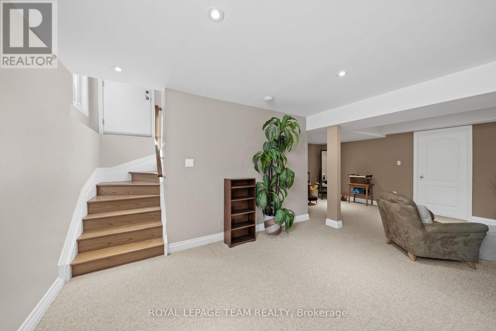 4 Bed, 3 Bath House for Sale in Ottawa – 22 HONEY GABLES DRIVE, Ottawa – MLS# X13545282 - Image 33