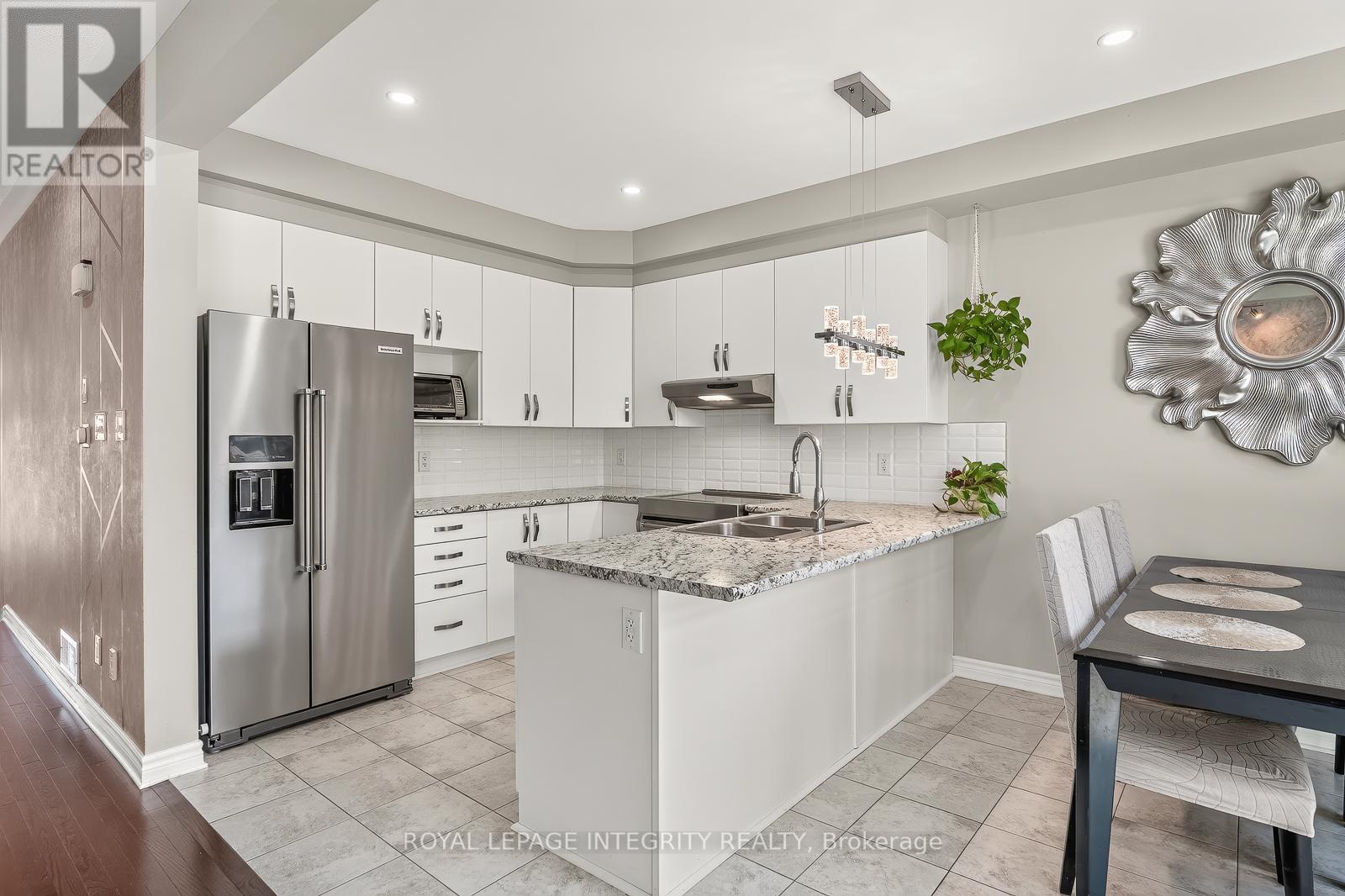 96 RUSSET TERRACE, Ottawa. Luxury613. By Peter Sagos - Image 11