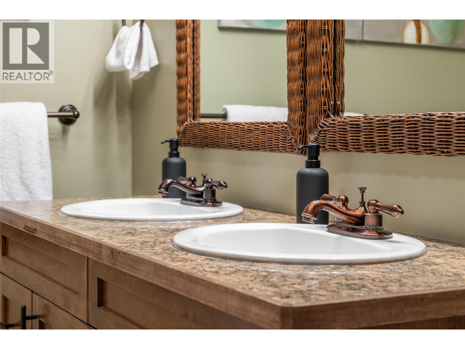 5375 DUTCH CREEK Road, Fairmont Hot Springs
