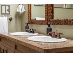 5375 Dutch Creek Road, Fairmont Hot Springs, BC V0B1L2 Photo 44