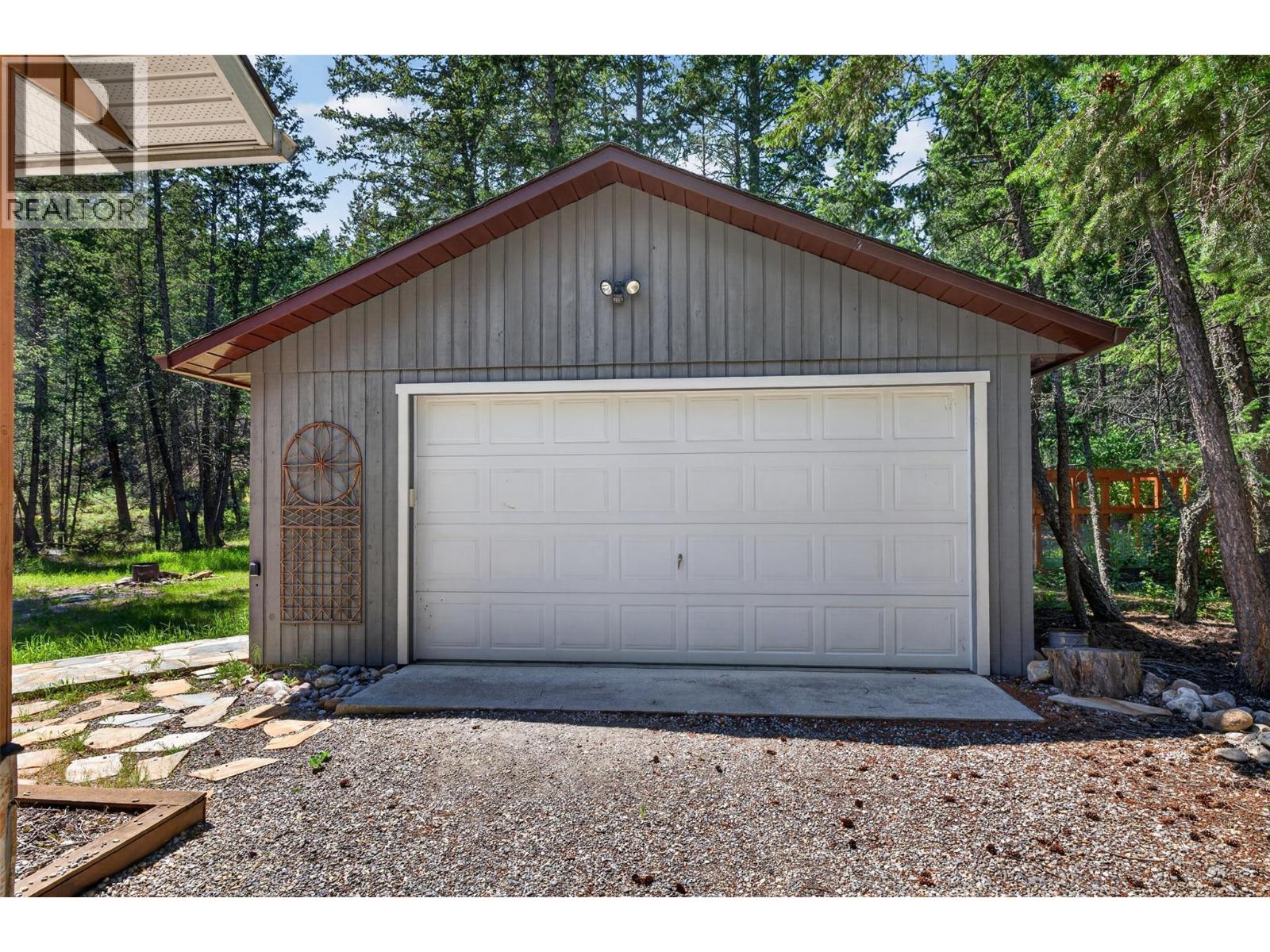 5375 DUTCH CREEK Road - 3