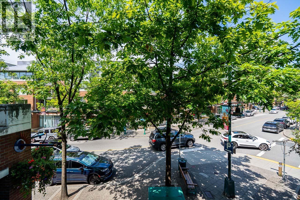 213 220 NEWPORT DRIVE, Port Moody