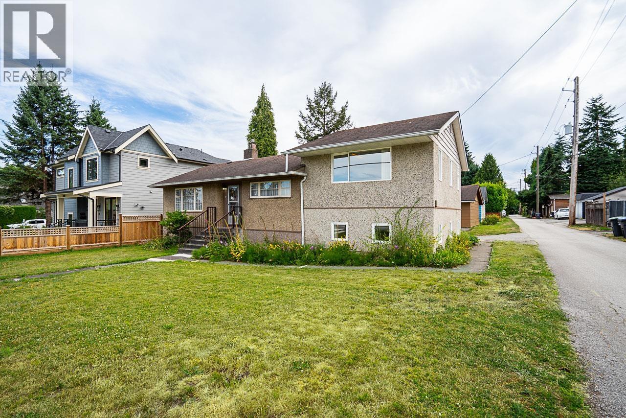 904 FIRST STREET, New Westminster