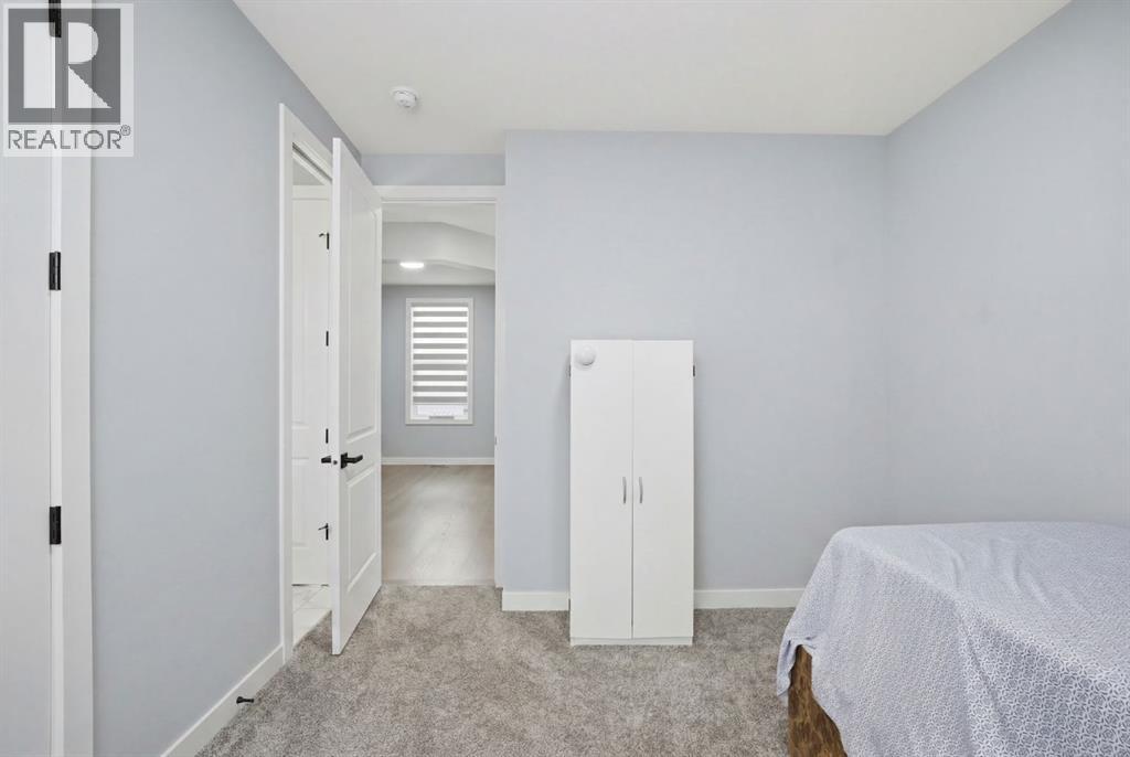 79 amblefield Grove NW - 21