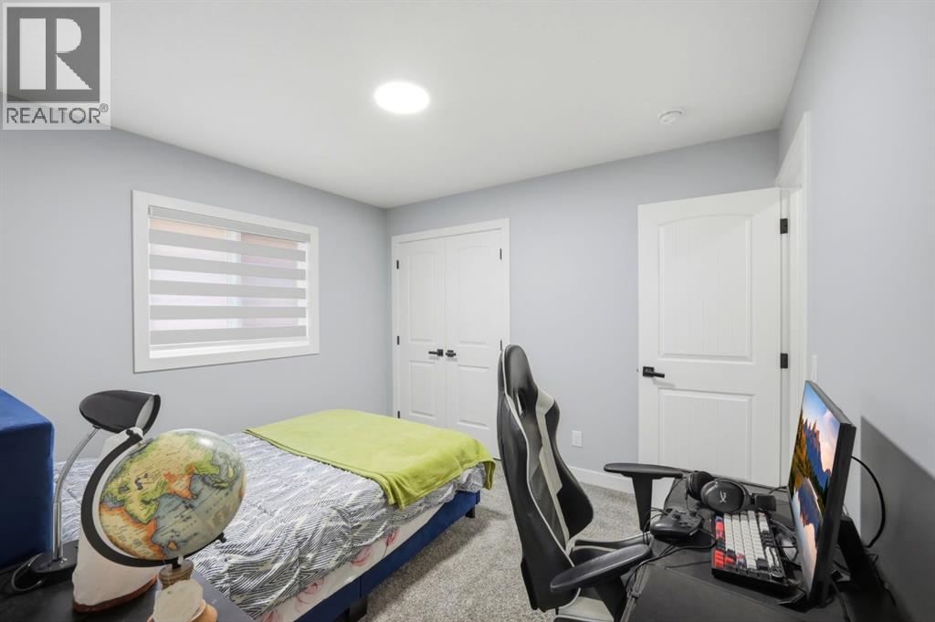 79 amblefield Grove NW - 30
