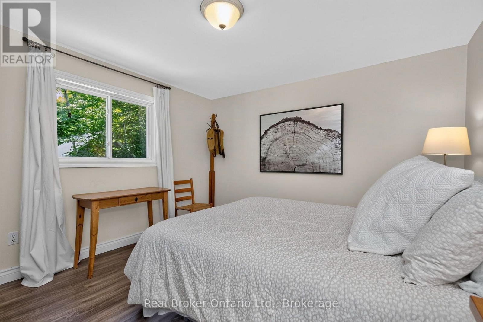 2141 CHAMPLAIN ROAD - Image 13
