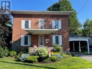 11 PETER STREET - 1