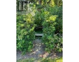 11 Peter Street, North Glengarry, ON K0C1T0 Photo 43