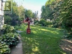 11 PETER STREET - 42